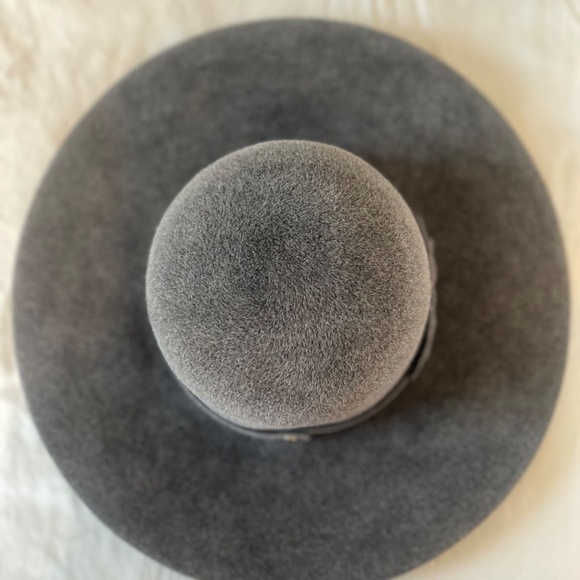 Helen Kaminski Abigail Felted Rabbit Fur Hat Gray - Picture 4 of 10